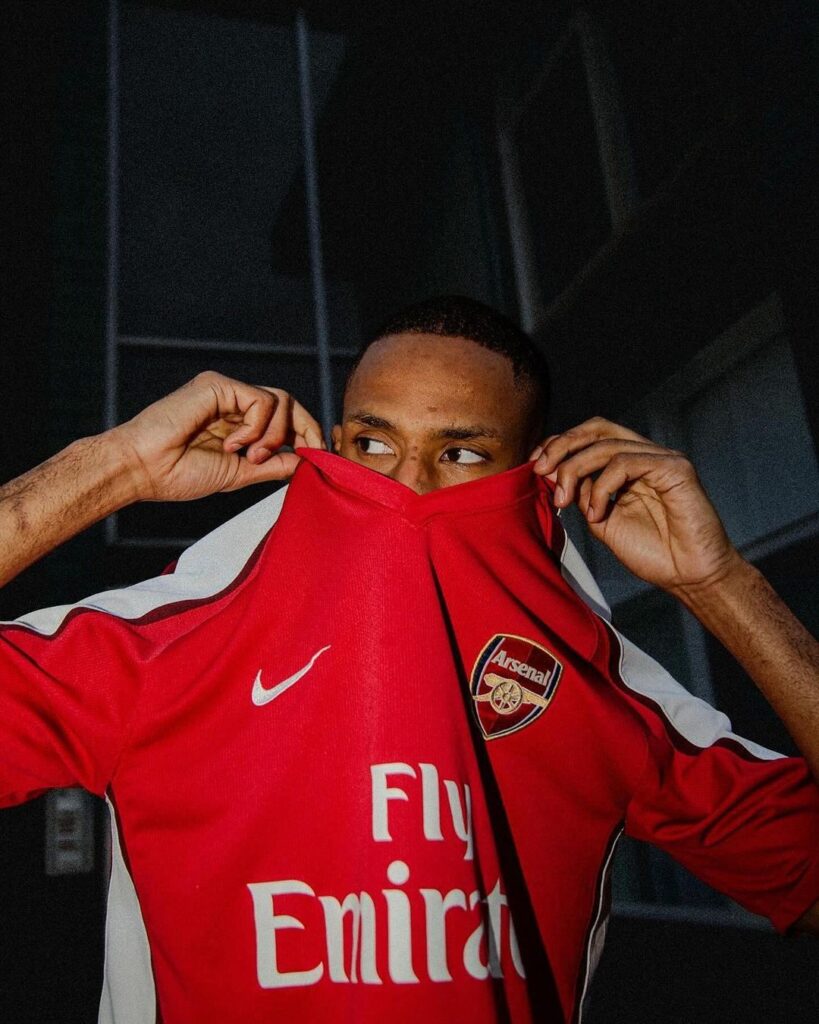 Arsenal 2008 2009 Home Jersey by NikeVia @zacsvisuals •myballerbox arsenal football soccer camisetas footballshirt fussball trikot footballjersey footy footballculture footballfashi