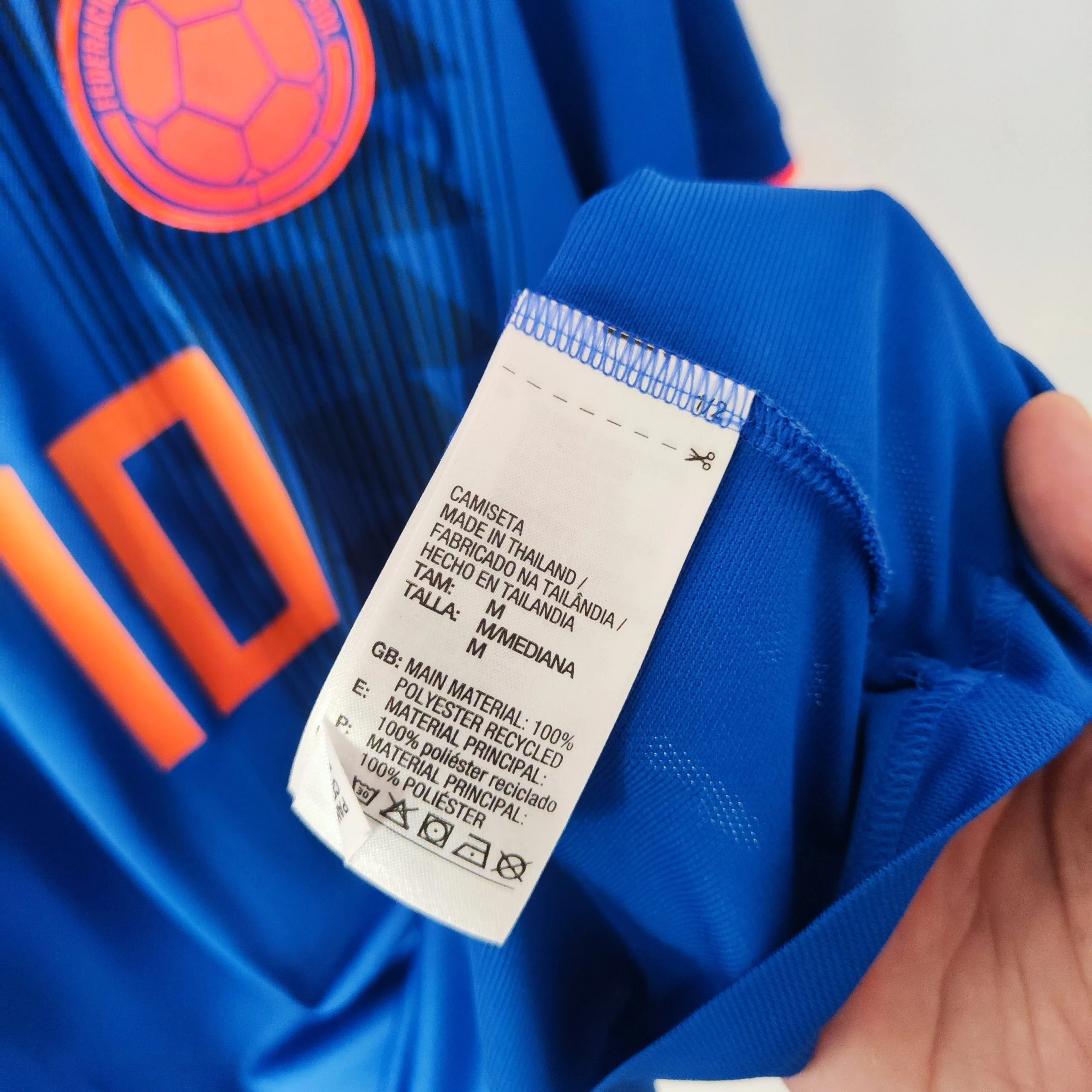 2016-17 Colombia Away Shirt James #10 - (M) - Imagen 9